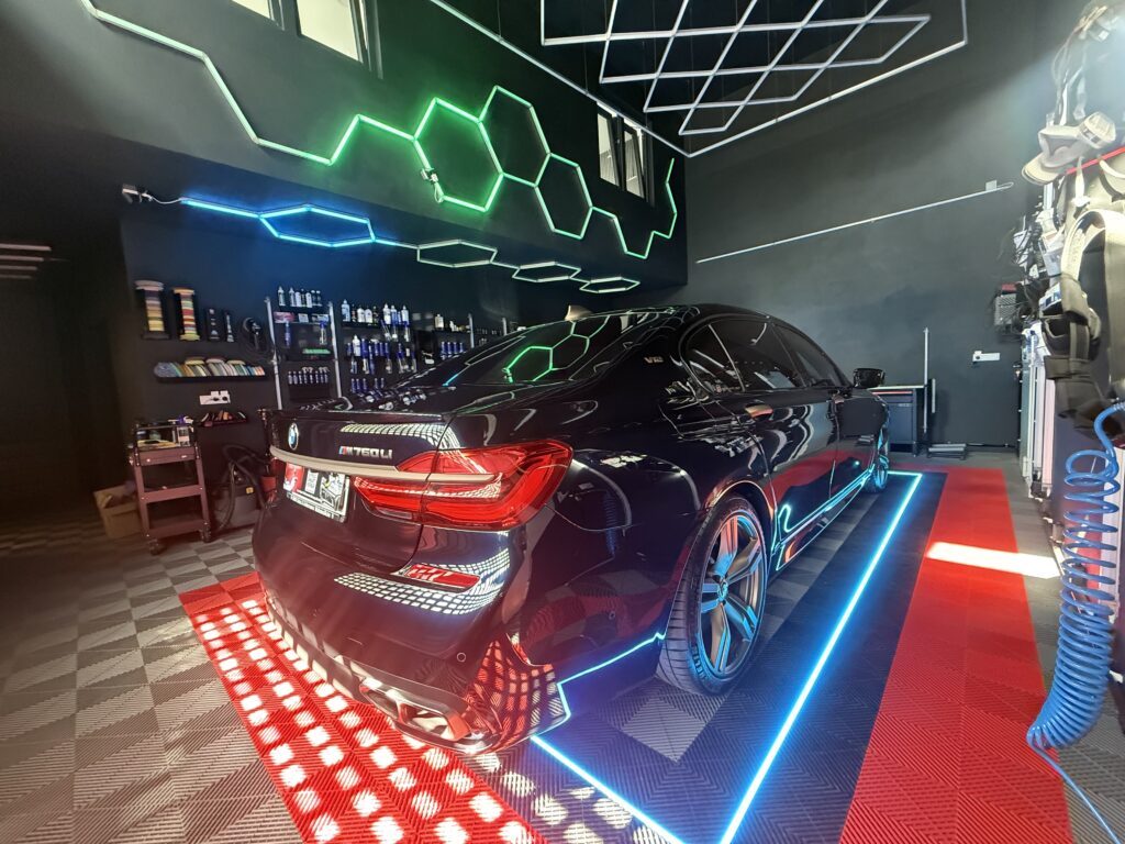 Autoaufbereitung in Solingen. Professionell und ohne Kompromisse