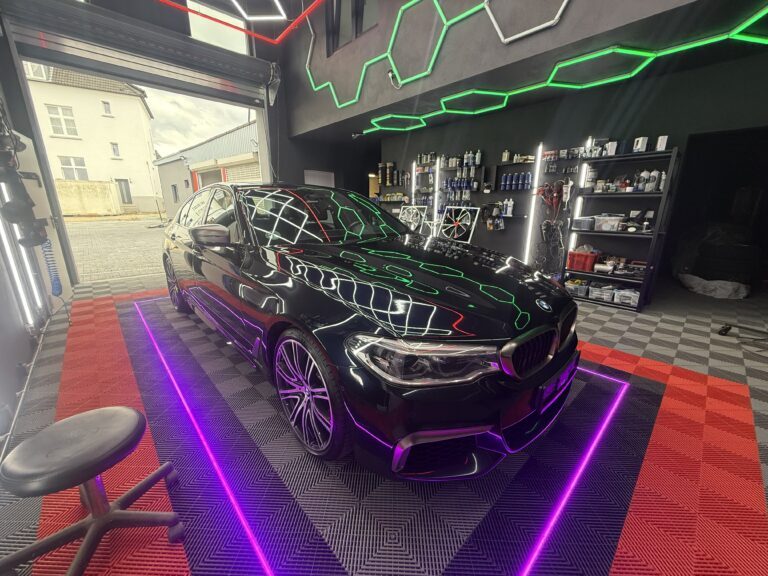 Autoaufbereitung in Solingen. Professionell und ohne Kompromisse